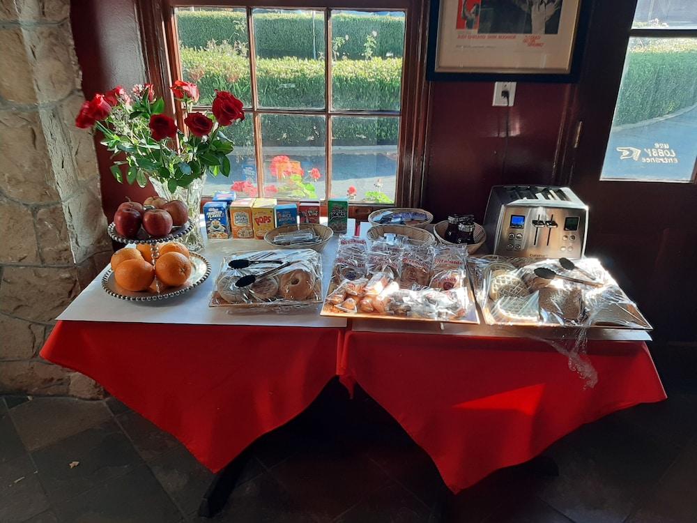 Glen Tavern Inn Santa Paula Zewnętrze zdjęcie