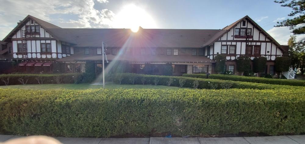 Glen Tavern Inn Santa Paula Zewnętrze zdjęcie